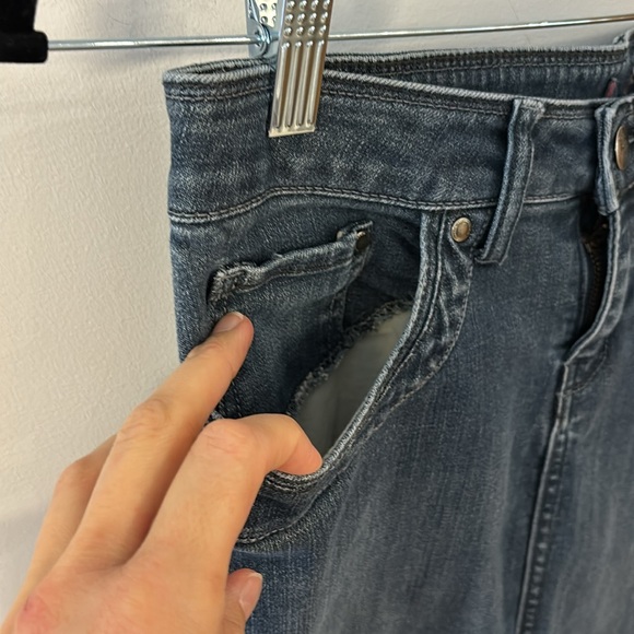 RW & Co Y2K jean skirt - Picture 9 of 9